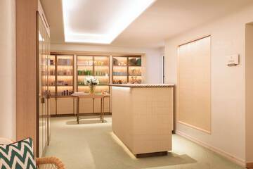 Spa reception