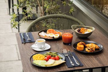 Breakfast meal