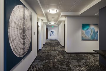 Ballroom/Hall 82 of 86