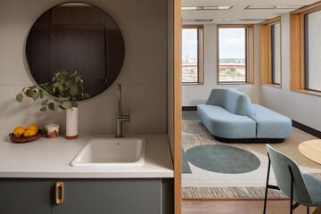 Room 45 of 91