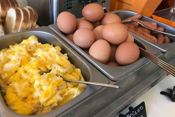 Breakfast buffet