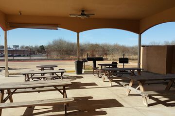 BBQ/picnic area