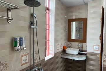 Photo 29
