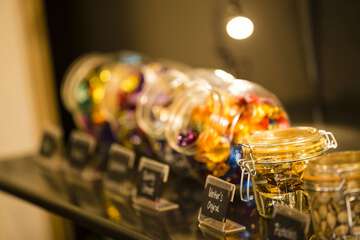Snack bar