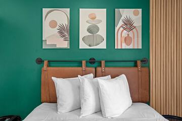 Le Bon Hotel Hollywood