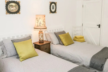 guest_rooms