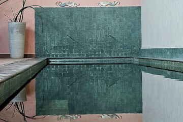 Rooftop pool