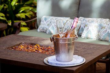 Hotel Exterior 158 of 166