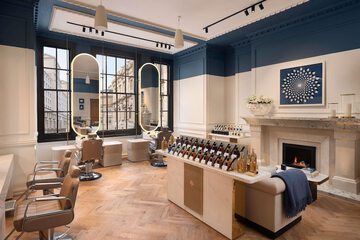 Hair salon