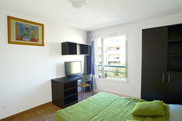 Photo 25