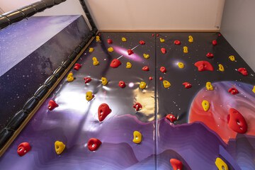 Children's play area - indoor