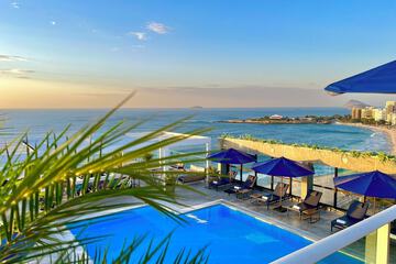 Rooftop pool