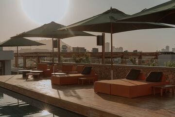 Rooftop pool