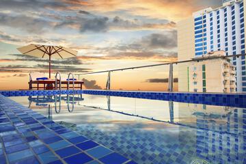 Rooftop pool