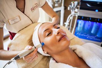 Facial