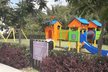 Children's play area - outdoor