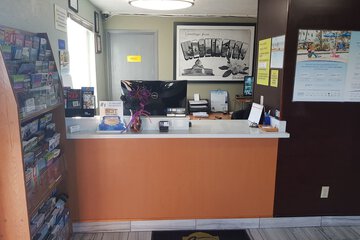 Concierge desk