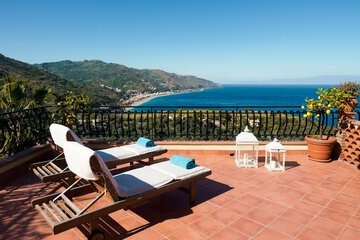 Beach/ocean view