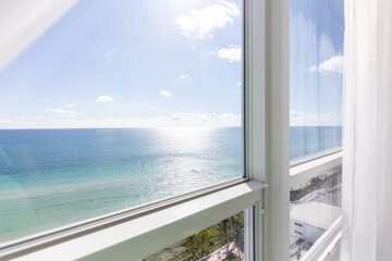 Beach/ocean view