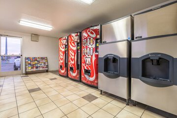 Hotel Interior 9 of 32