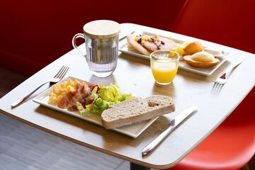 Breakfast buffet