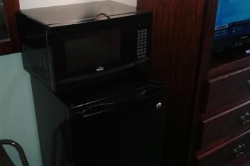 Mini-refrigerator