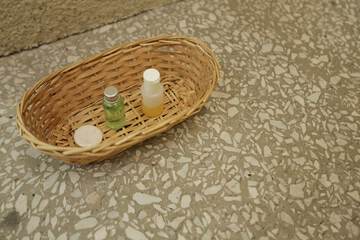 Bathroom amenities