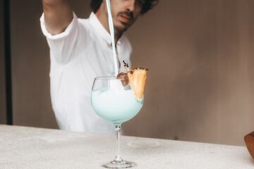 Poolside bar