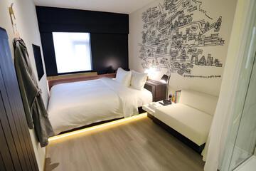 Photo 34