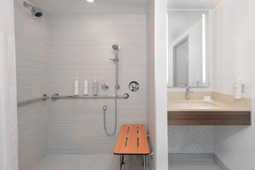 Bathroom shower