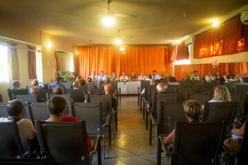 Meeting facility