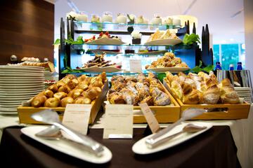 Breakfast area