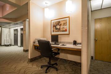 Business Center 60 of 61