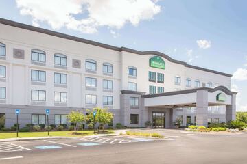 Wingate by Wyndham Savannah / Pooler