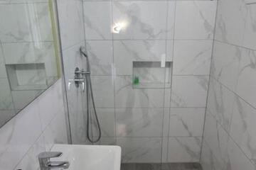 Photo 51