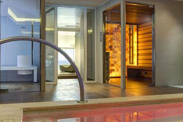 Steam room