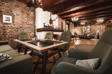 Lobby sitting area