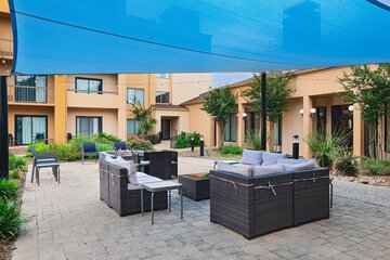 Terrace/Patio 18 of 21