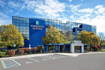 Embassy Suites by Hilton Detroit Livonia Novi