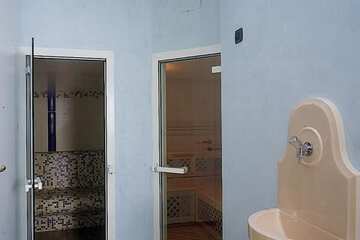 Steam room