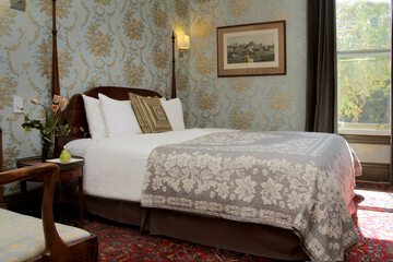 Room 7 of 38