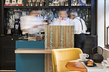 Coffee shop