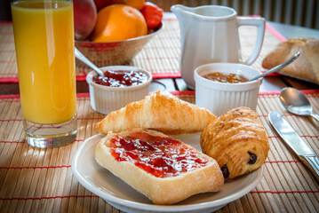 Breakfast area