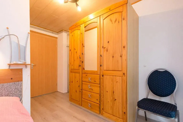 guest_rooms