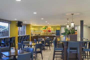 Breakfast/Coffee Service 14 of 22