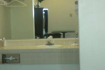 Bathroom sink