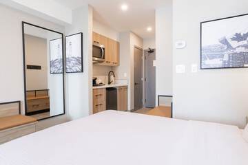 Private kitchenette