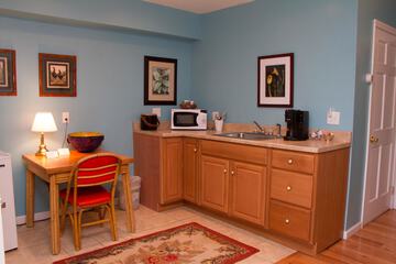 Private kitchenette