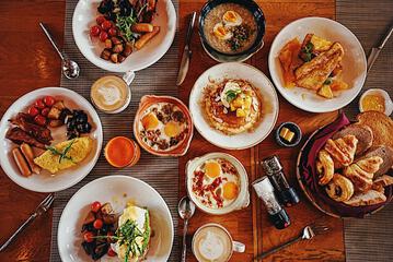 Breakfast meal