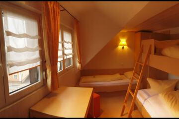 Children's theme room